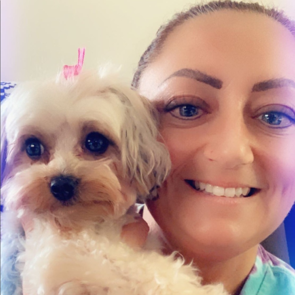 Meet your Posher, Marisa